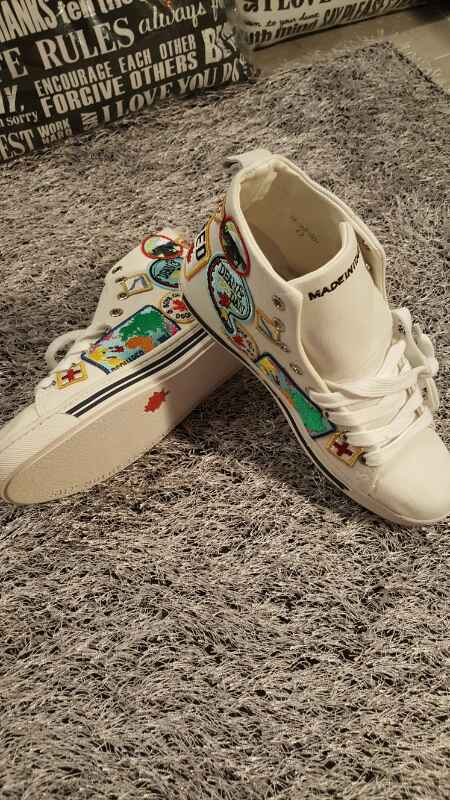 디스퀘어드 운동화--1