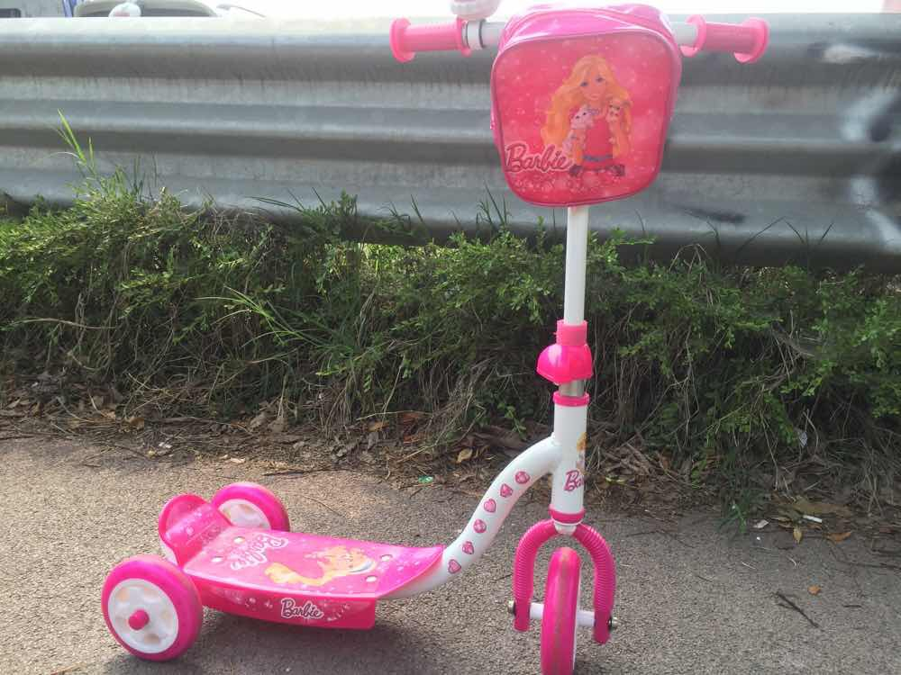 아동 바비 퀵보드 이미지