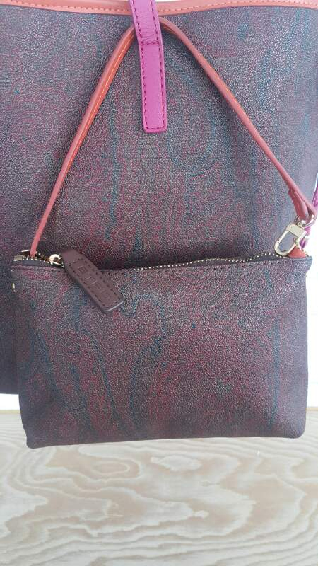 에뜨로 스타일 쇼퍼백 이미지