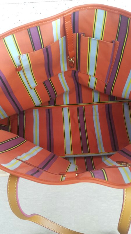 에뜨로 스타일 쇼퍼백 이미지