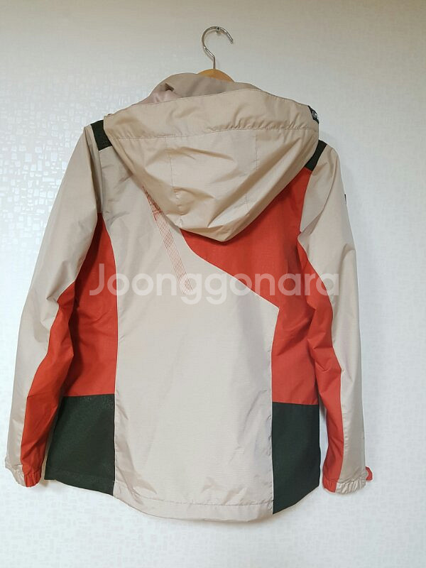 케이투 여성95사이즈 자켓 새거싸게팝니다--1