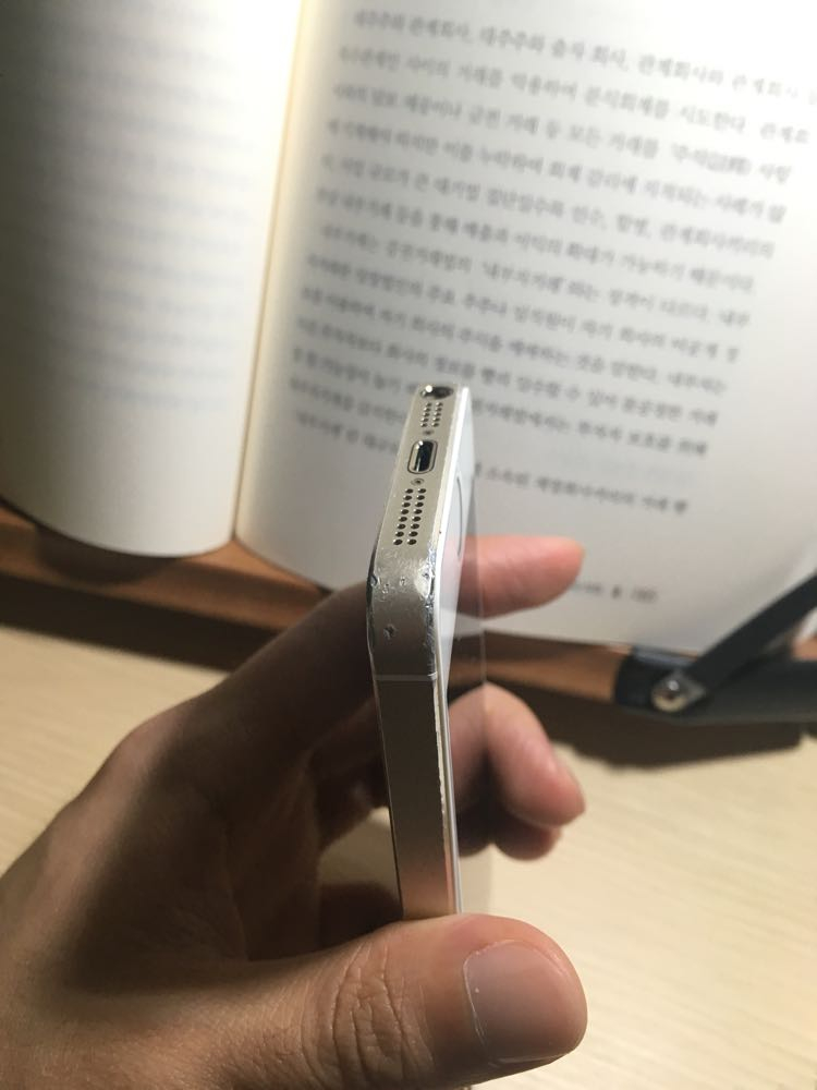 아이폰 5s 16g 골드 팝니다. B급 이미지