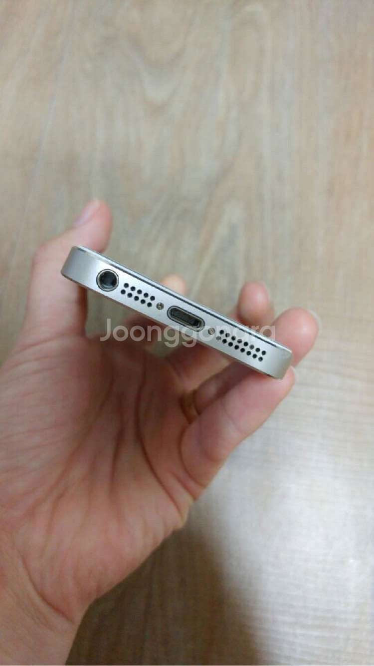 아이폰 5s 16기가 골드--4