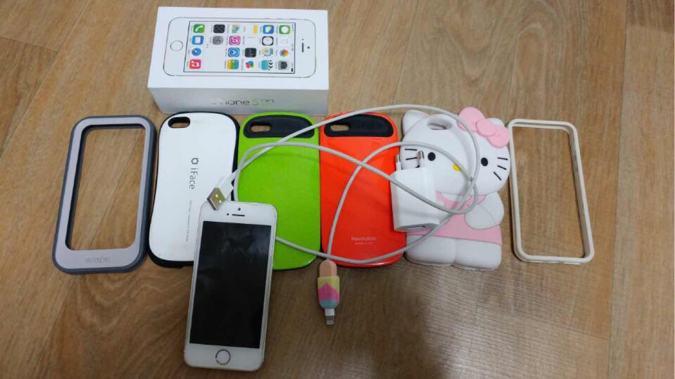아이폰 5s 16기가 골드 이미지