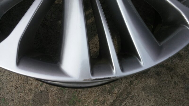 아슬란18인치순정휠팝니다--2