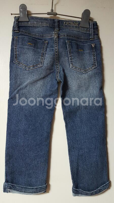 게스 아동용 스판 청바지 팝니다.--1