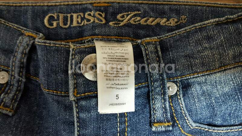 게스 아동용 스판 청바지 팝니다.--3