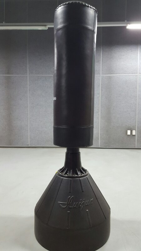 Huijun 스탠드형 센드백 저렴하게 판매합니다.--1