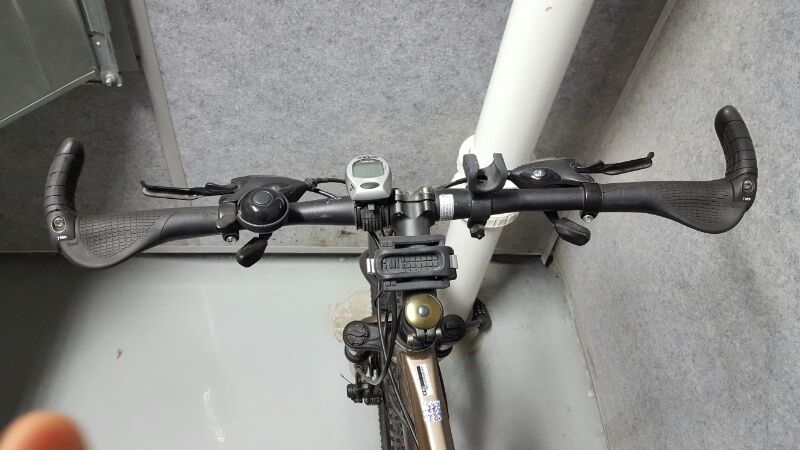 26투산 자전거 판매합니다.--8