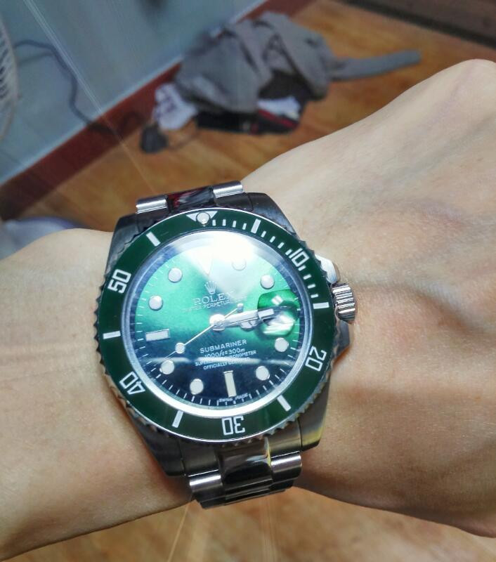 서브마리너 그린 판매해요(오토)21--6