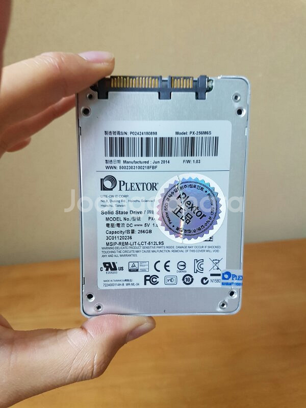 플렉스터 m6s 256g ssd팝니다--1