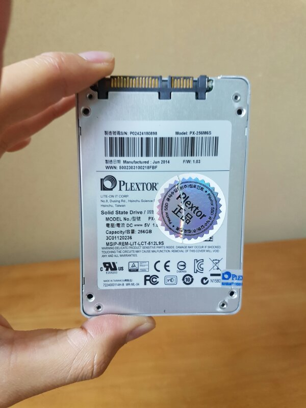 플렉스터 m6s 256g ssd팝니다 이미지