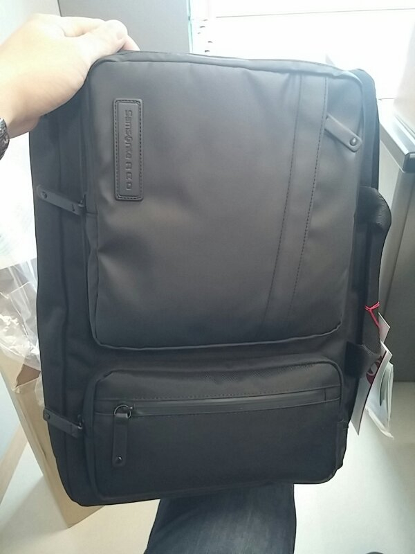 샘소나이트 백팩 이지웨이 박스째 새상품 팝니다. 이미지