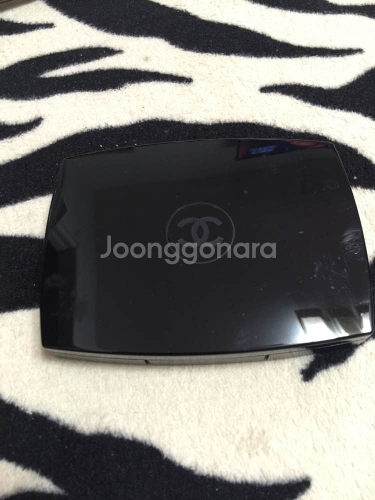 <샤넬> 콤팩트--0