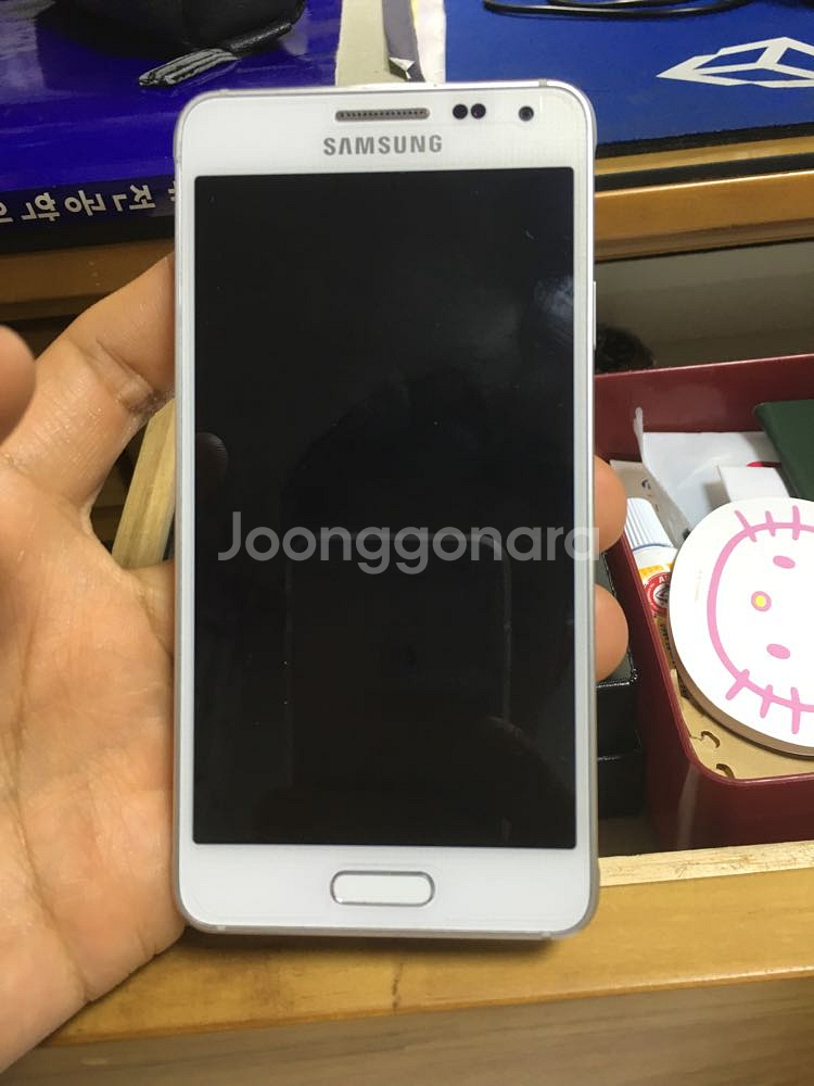 갤럭시알파화이트 팝니다--2