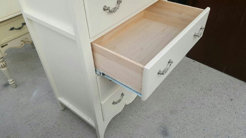 서랍장 팝니다--4