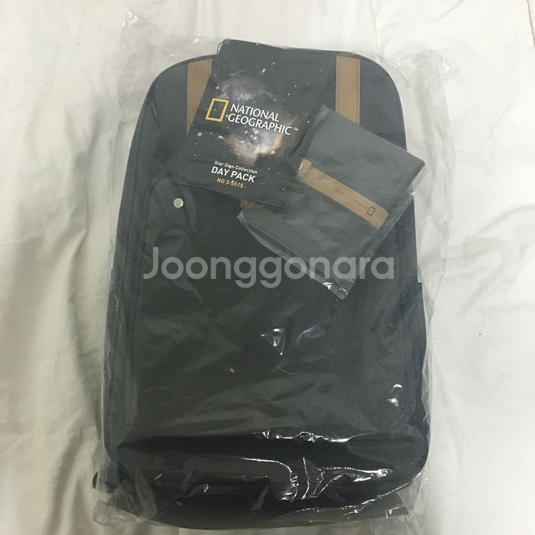 내셔널지오그래픽 가방 팔아요--0