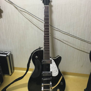 Gretsch G5235T Pro Jet + M8