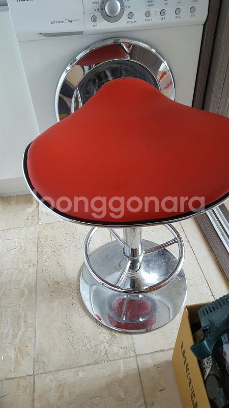 [대전] 빠 의자 / 스탠딩 의자 2개 팔아요--0