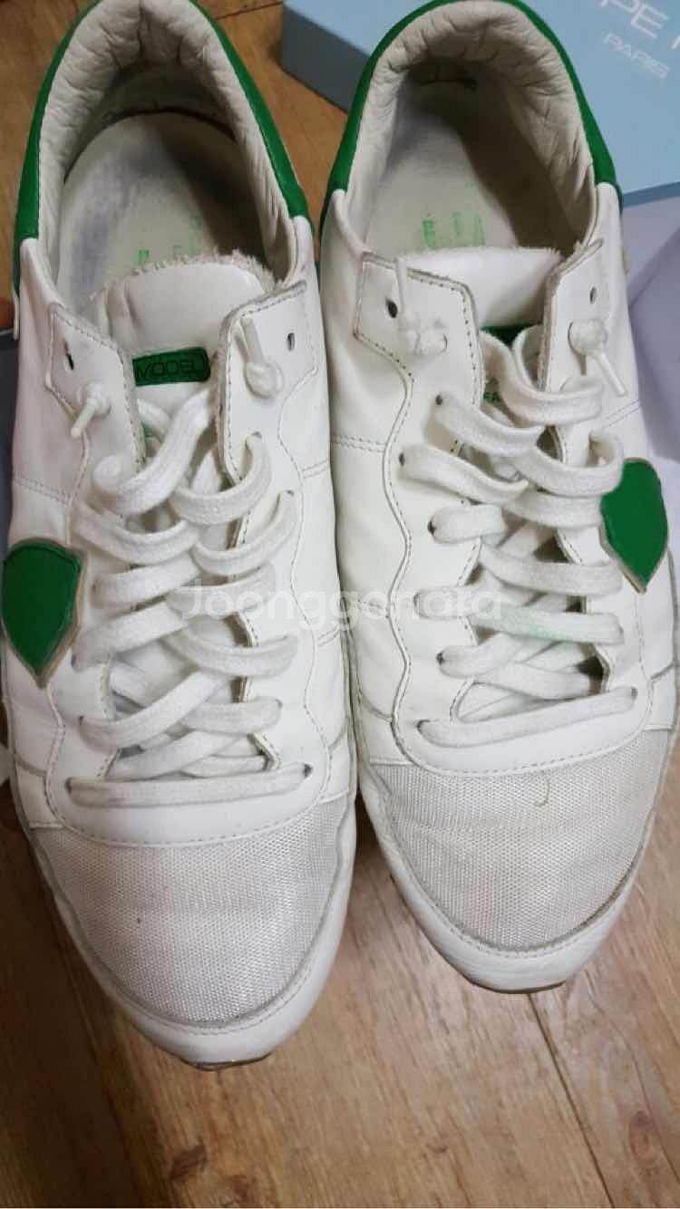 필립모델 남성 스니커즈 280미리 팝니다.--1