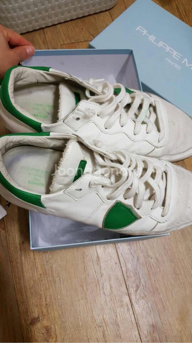 필립모델 남성 스니커즈 280미리 팝니다.--3