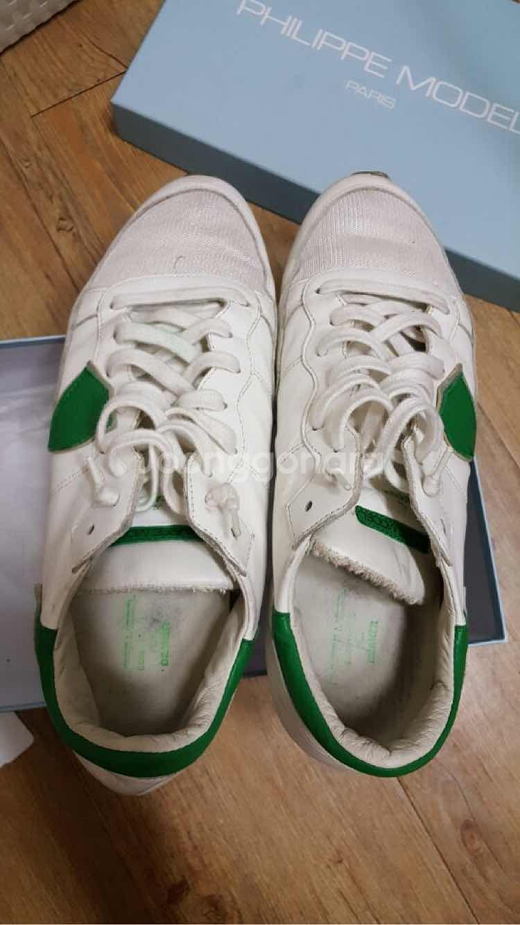 필립모델 남성 스니커즈 280미리 팝니다.--5