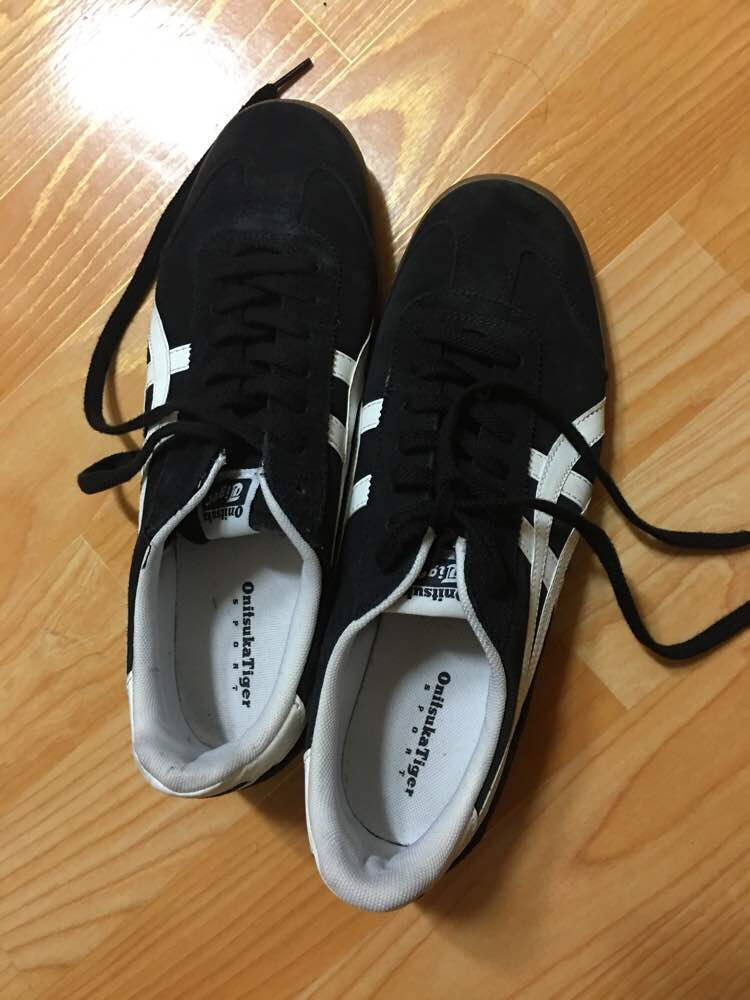 오니츠카 타이거 토쿠텐 검흰 !!!!!!!!!!--2