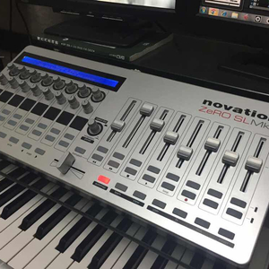 novation ZeRO SL MK2 판매합니다~