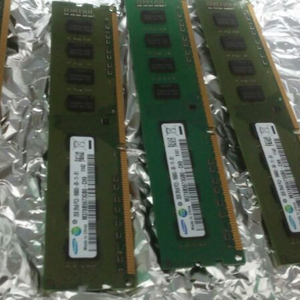 삼성ddr3-10600 2g ×4 팝니다