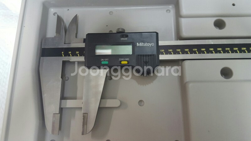 MITUTOYO 디지매틱 캘리퍼스 600mm(노기--0