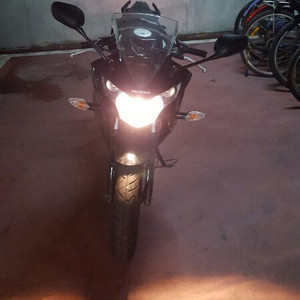 14년식 cbr125 팝니다.