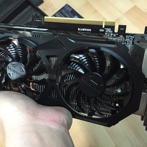 글카 기가바이트 지포스 980GTX 팝니다.