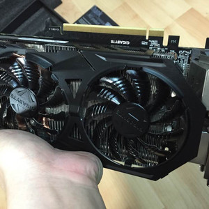 기가바이트 980 GTX 35만 팝니다!