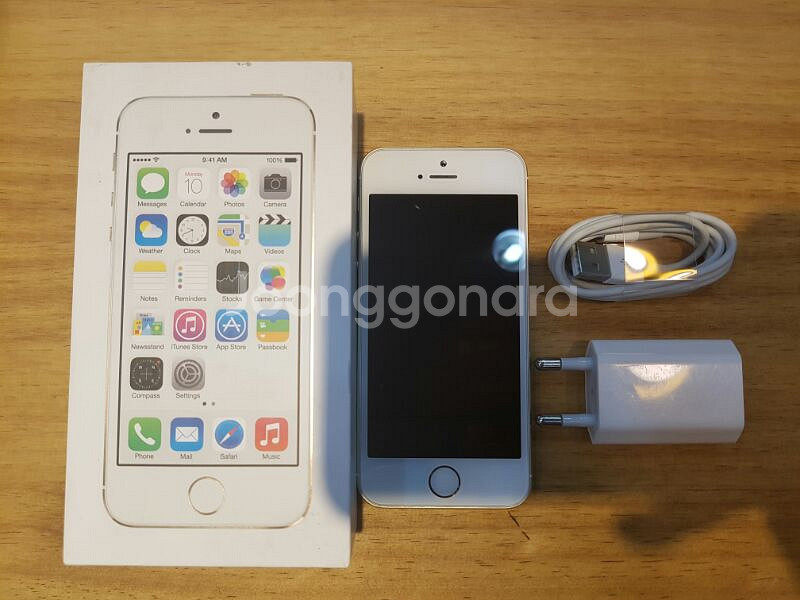 아이폰5S 16g A급팝니다.--0