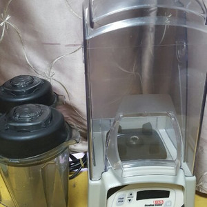 바이타믹스 중고블렌더 판매합니다.