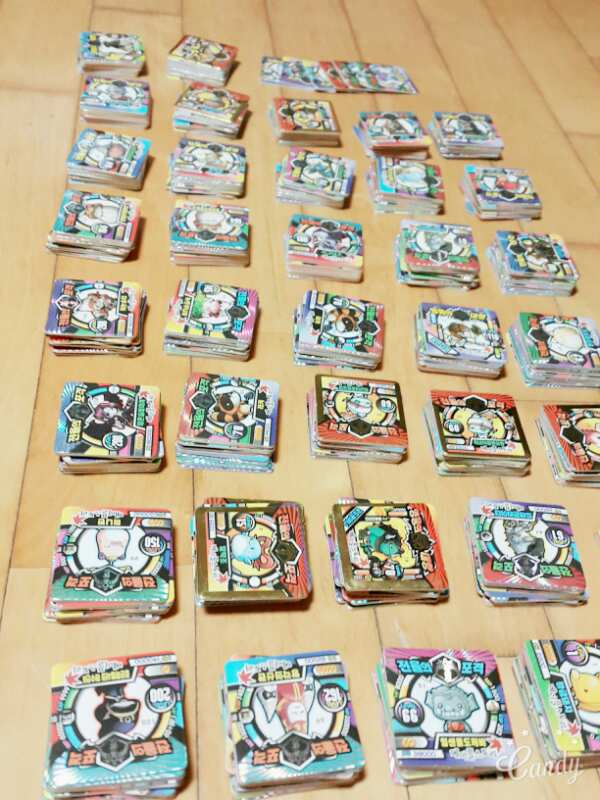 종이딱지 판매합니다(종이딱지2376개+종이왕딱지5 이미지