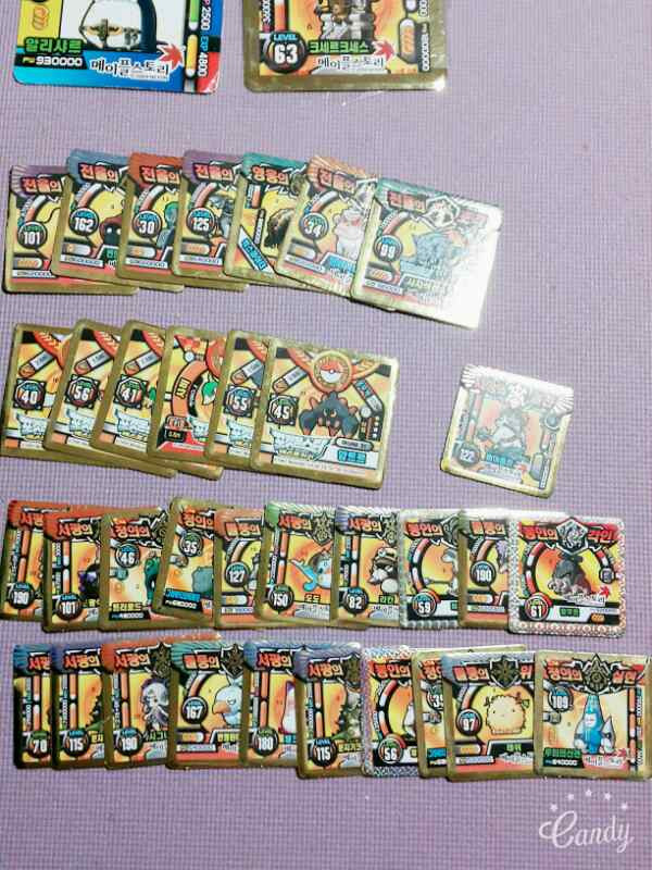 종이딱지 판매합니다(종이딱지2376개+종이왕딱지5 이미지