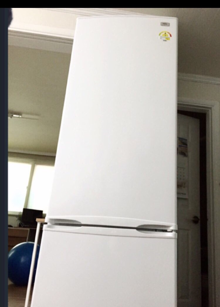 중형냉장고   이미지