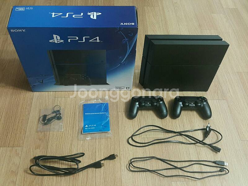 PS4 팝니다.--0