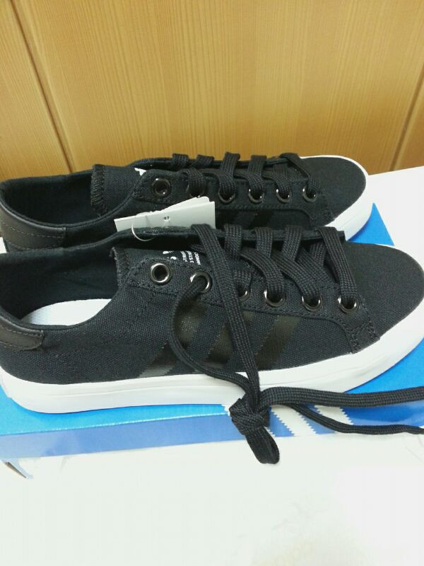 아디다스 코트밴티지 올블랙 225 이미지