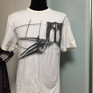 미친가격 티셔츠 2,000~4,000원 판매(Dk