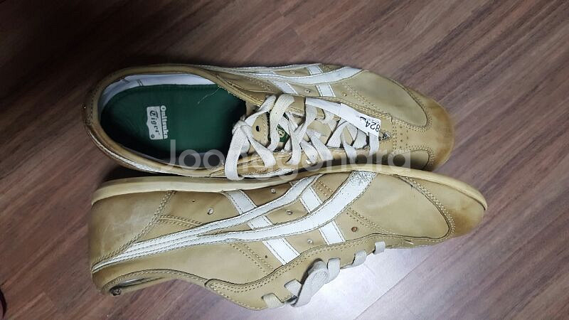 오니츠카타이거--1