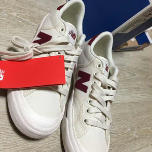 뉴발란스 운동화 새거 급처!!