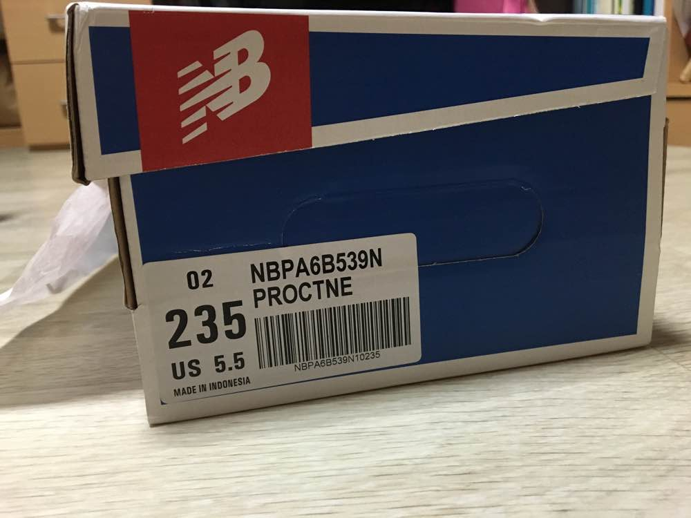 뉴발란스 운동화 새거 급처!! 이미지