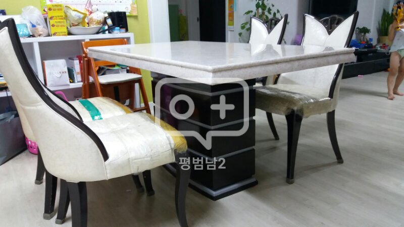 대리석식탁--1