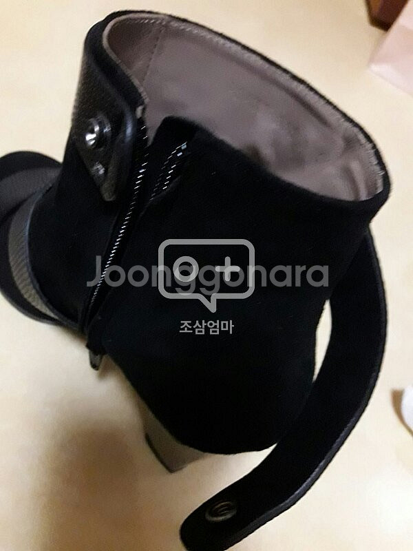 COURONNE 쿠론 블랙 가죽 스웨이드 앵클 부--6