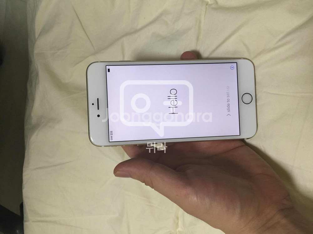 아이폰6 플러스 골드 16GB 팝니다.A급 팝니다--0