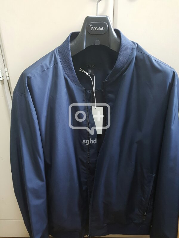 COS 블루종 네이비 S사이즈 입니다.
 (LIG--6