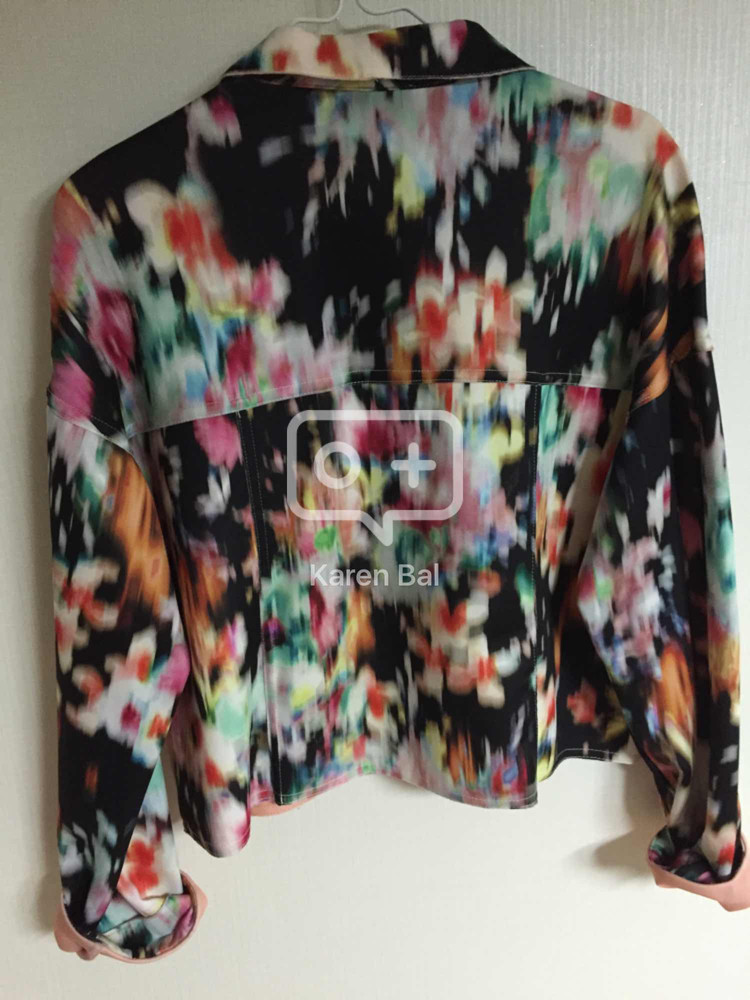 [새제품] Bershka 유니크한 상의 이미지