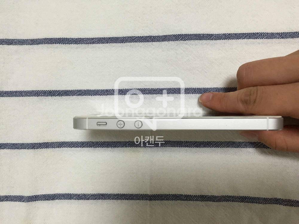 아이폰5 16g 팝니다--2